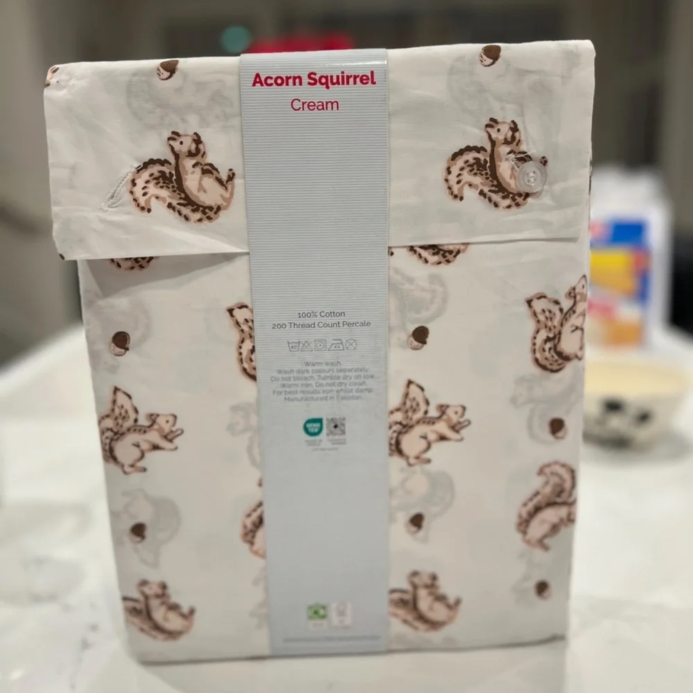 Cath Kidston Squirrel Print Full Sheet Set With 2 STD Pillowcases